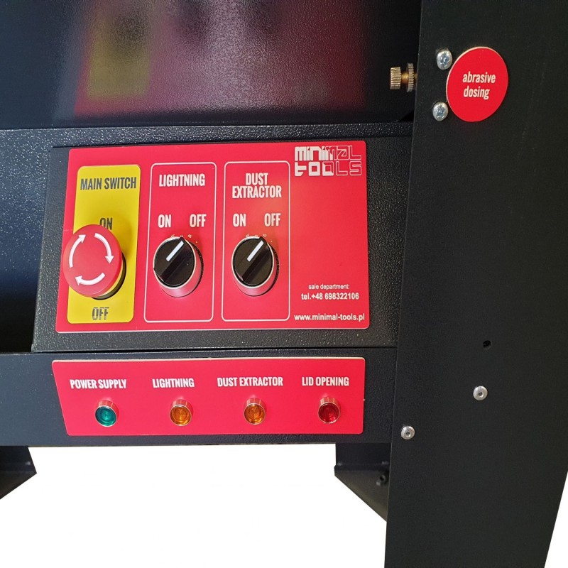 Peskara kabinet 1200L sa ciklonskim rezervoarom SBC1200E Peskara kabinet 1200L sa ciklonskim rezervoarom SBC1200E